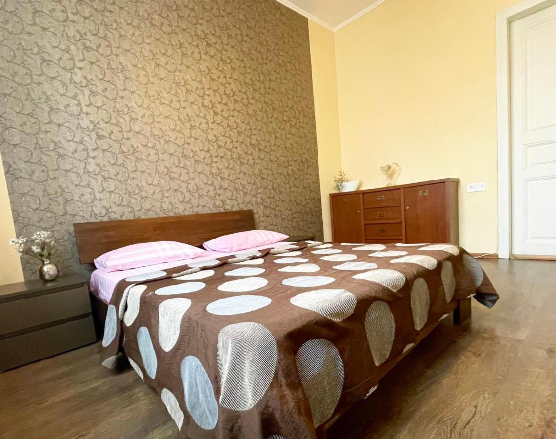 Крехівська 5,Апартаменти В Центрі, Дві Спальні Lviv Exterior photo